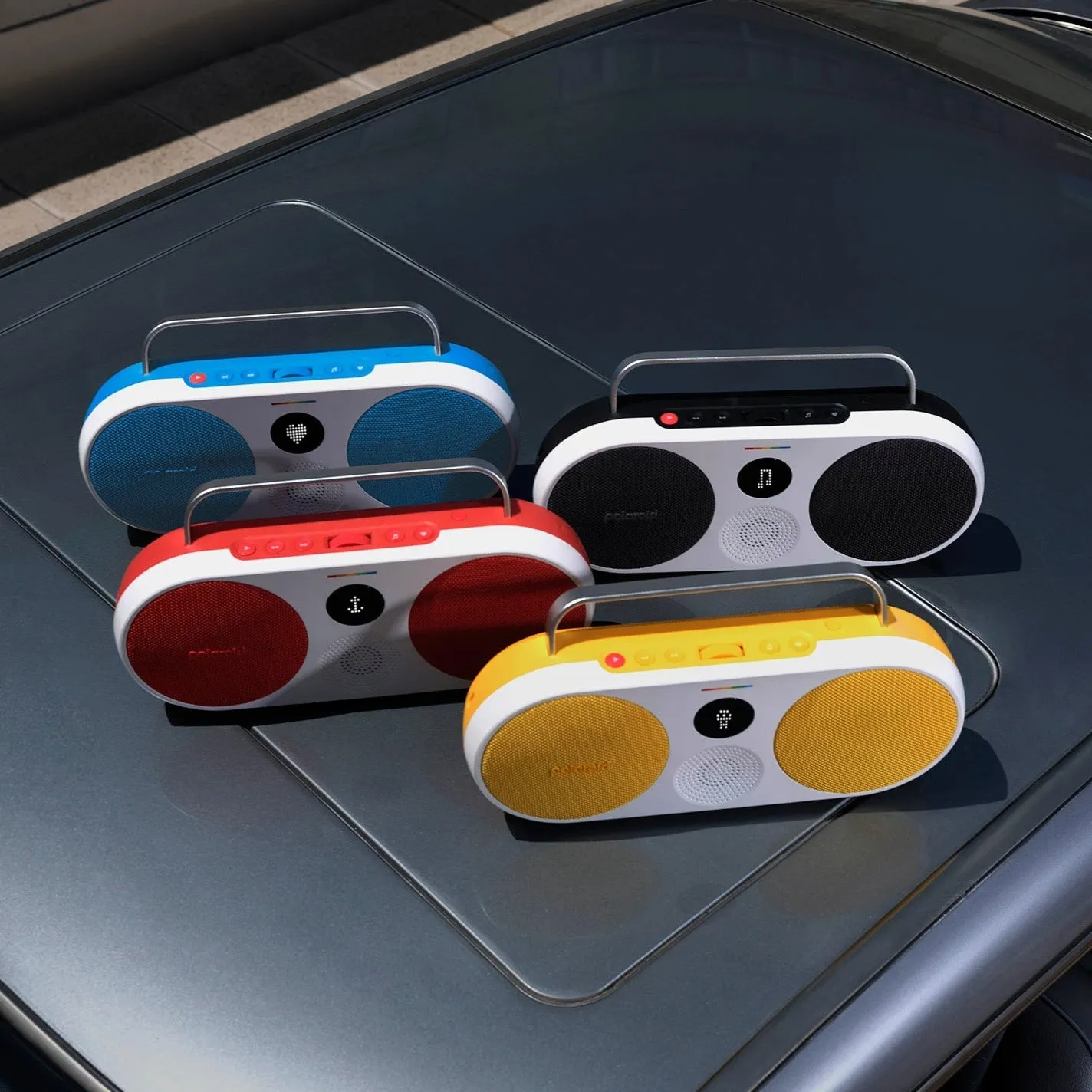 POLAROID P3 Music Player Bluetooth Wireless Portable Speaker - Black & White